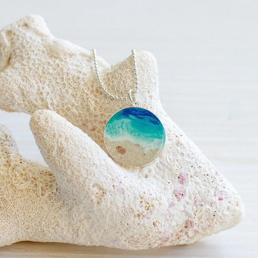 Handmade Round Sand & Sea Necklace