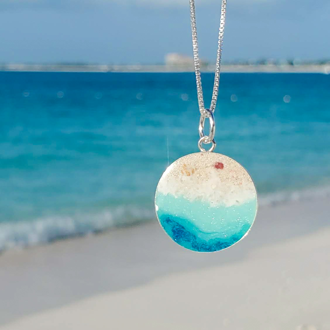 Beach Kandi Sand & Sea necklace round
